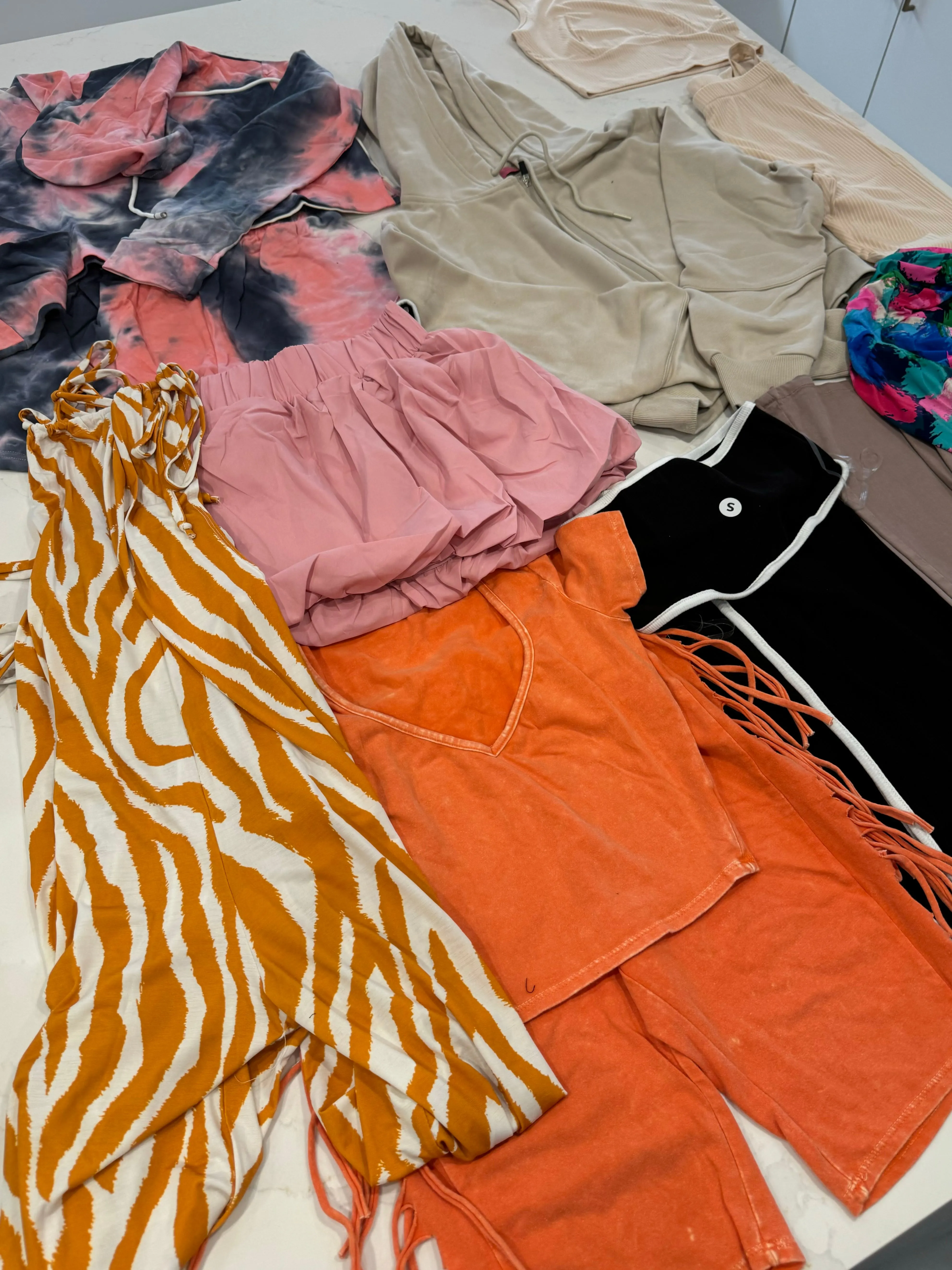 NEWER Mystery Bundle 14 pieces